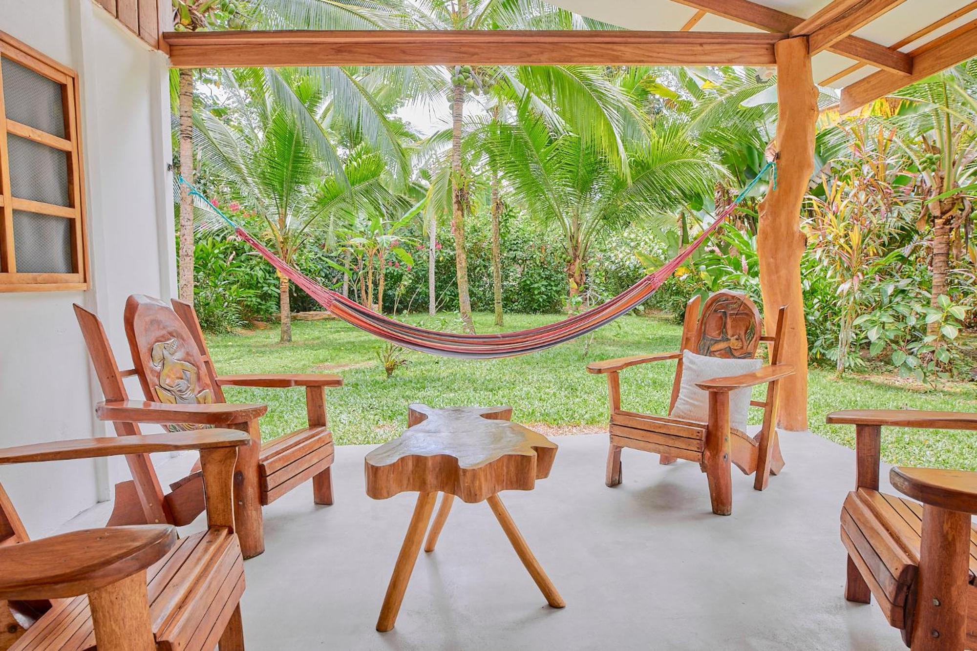 La Rana De Cahuita Villa Exterior photo